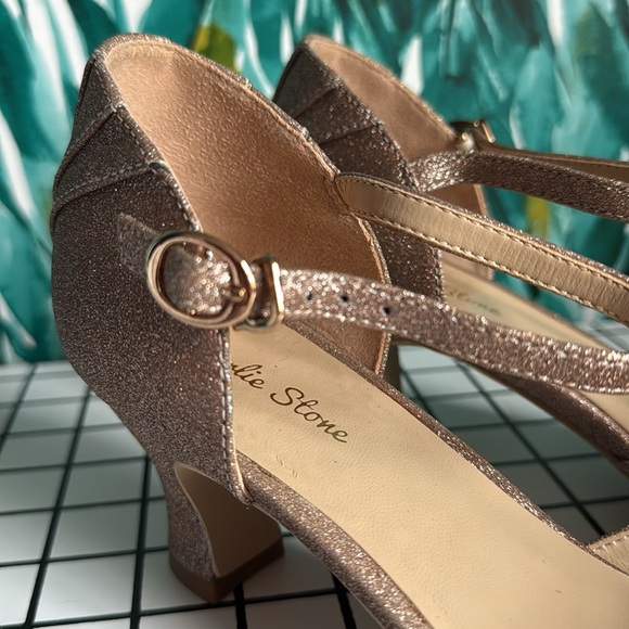 Charlie Stone Luxe Manhattan - Picture 9 of 11